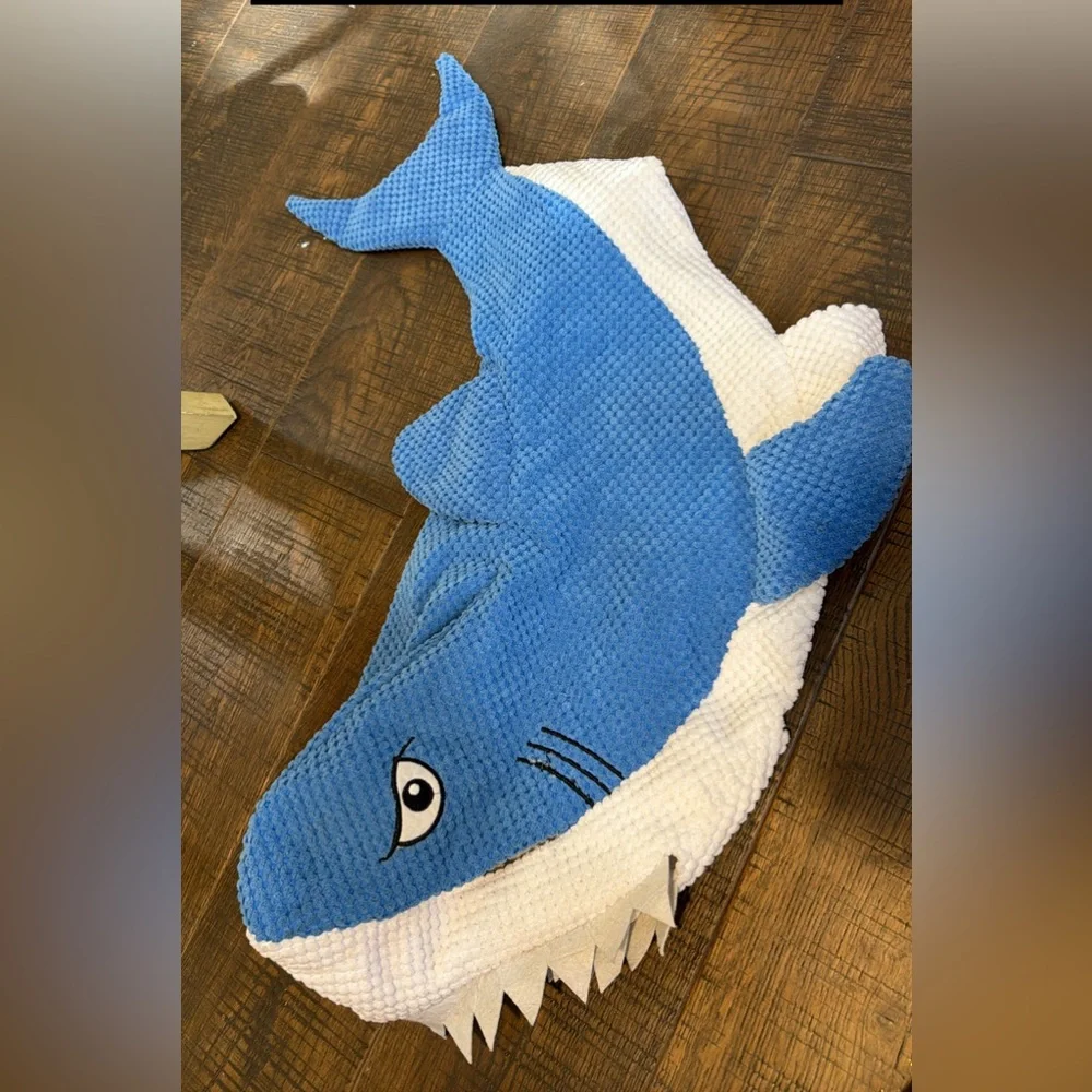 Royal Animals dog shark costume